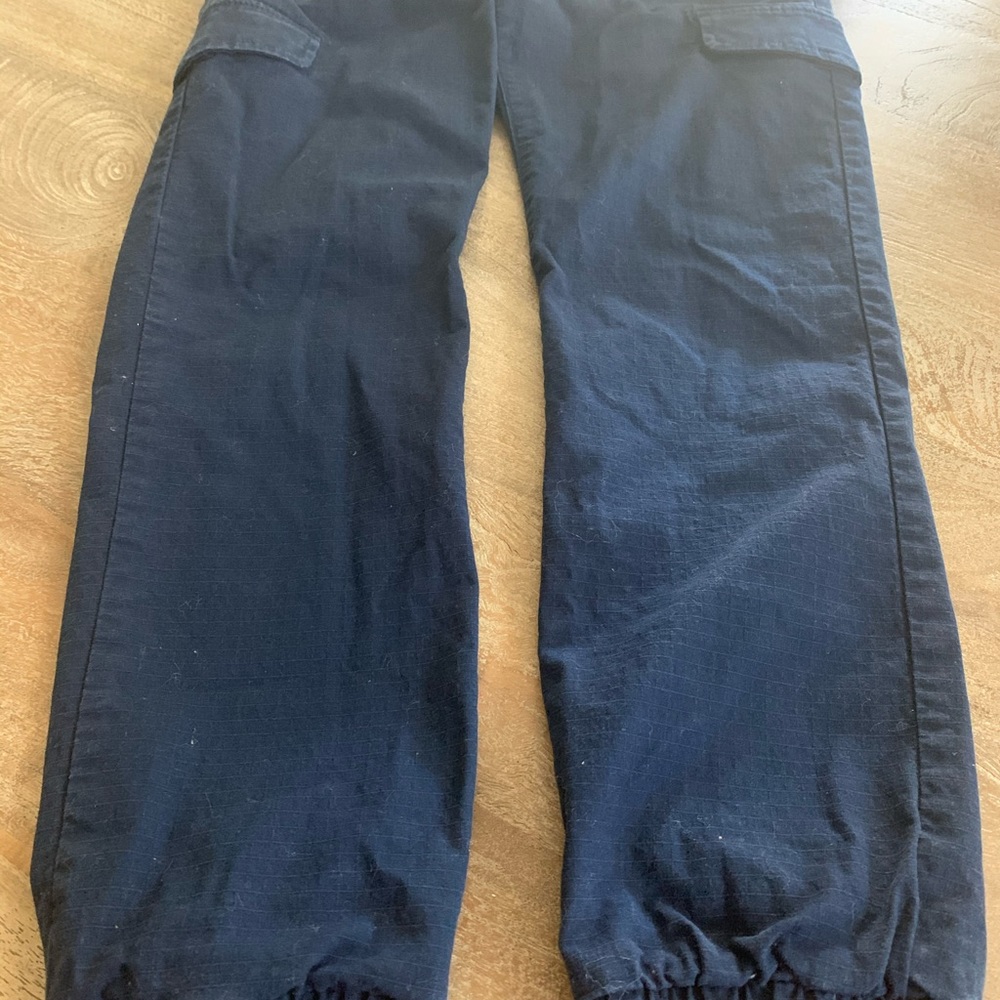 Boys Old Navy Pants. - Picture 5 of 8